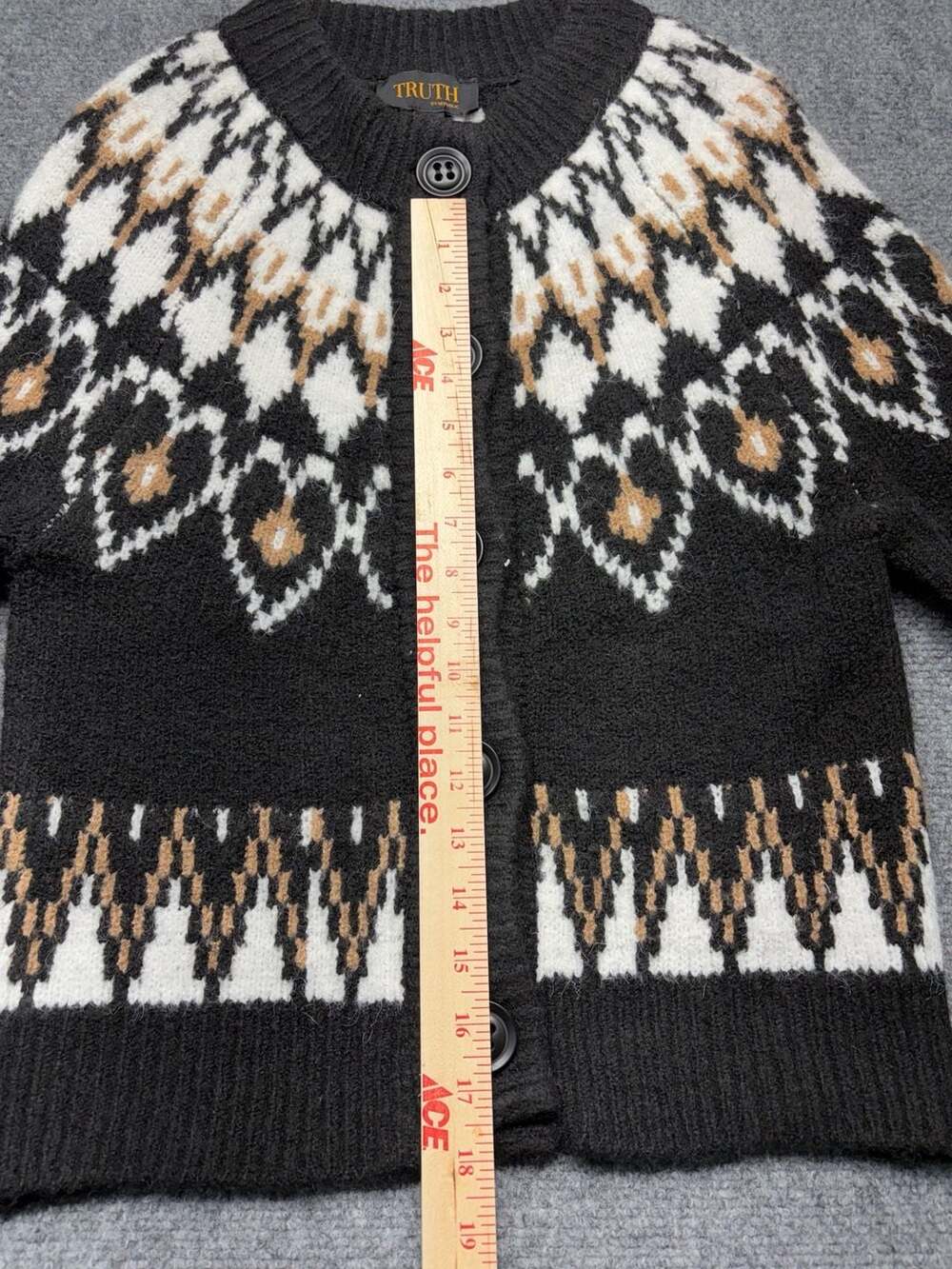 Truth by Republic Fair Isle Button Front Cardigan Sweater Size Small petite - Picture 7 of 13